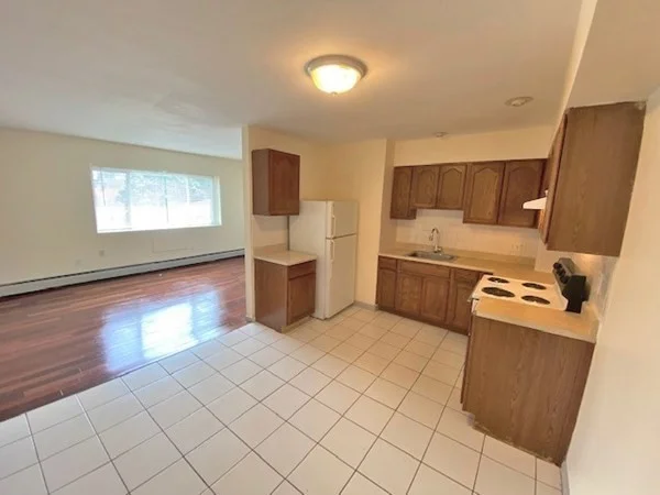 2 bed, 1 bath apartment for rent at 19 Winter St Unit 14, Dorchester