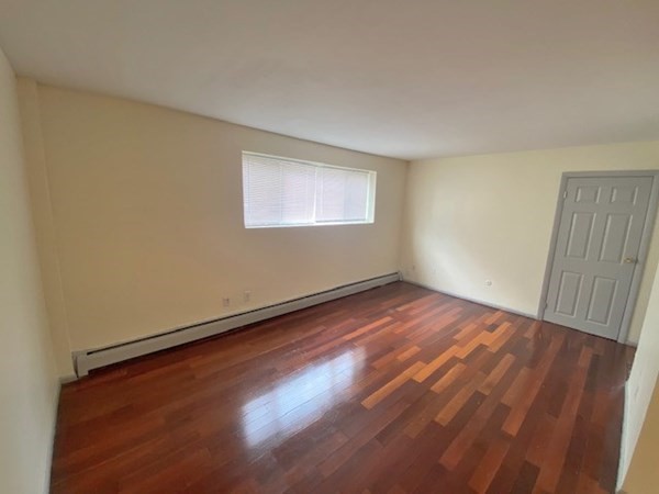 2 bed, 1 bath apartment for rent at 19 Winter St Unit 2, Dorchester — photo 4 of 11