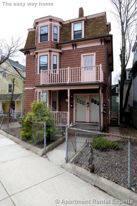2 bed, 1 bath apartment for rent at 190-192 Holland St Unit 2, Teele Square — photo 14 of 17