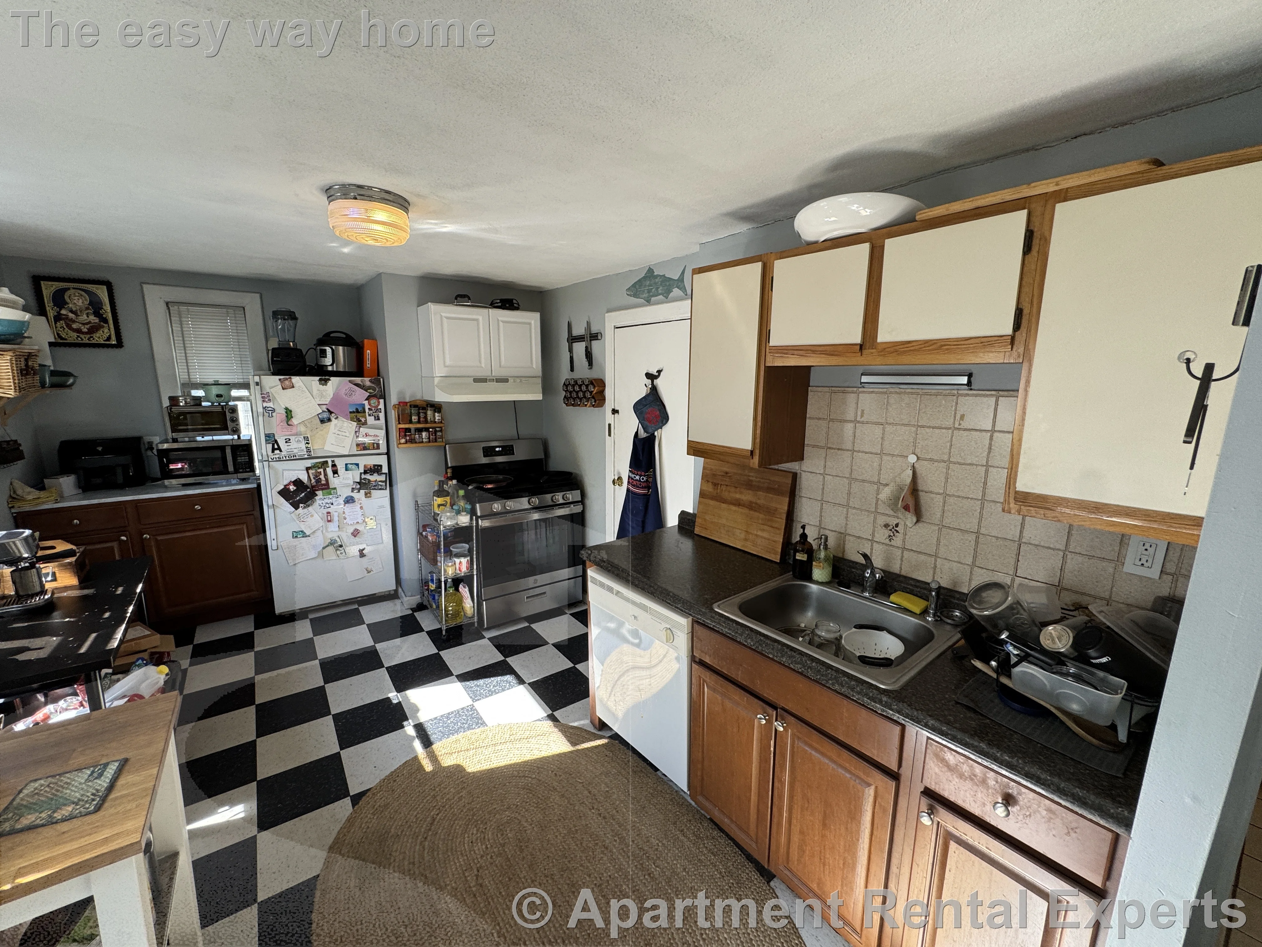 2 bed, 1 bath apartment for rent at 190-192 Holland St Unit 2, Teele Square