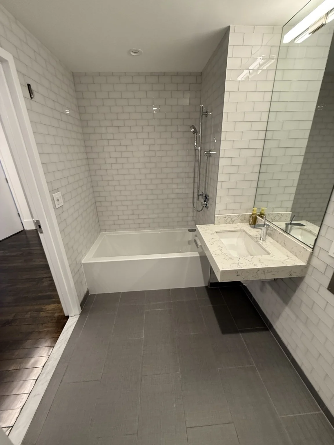 3 bed, 2 bath apartment for rent at 190 High St Unit 6, Charlestown — photo 30 of 32