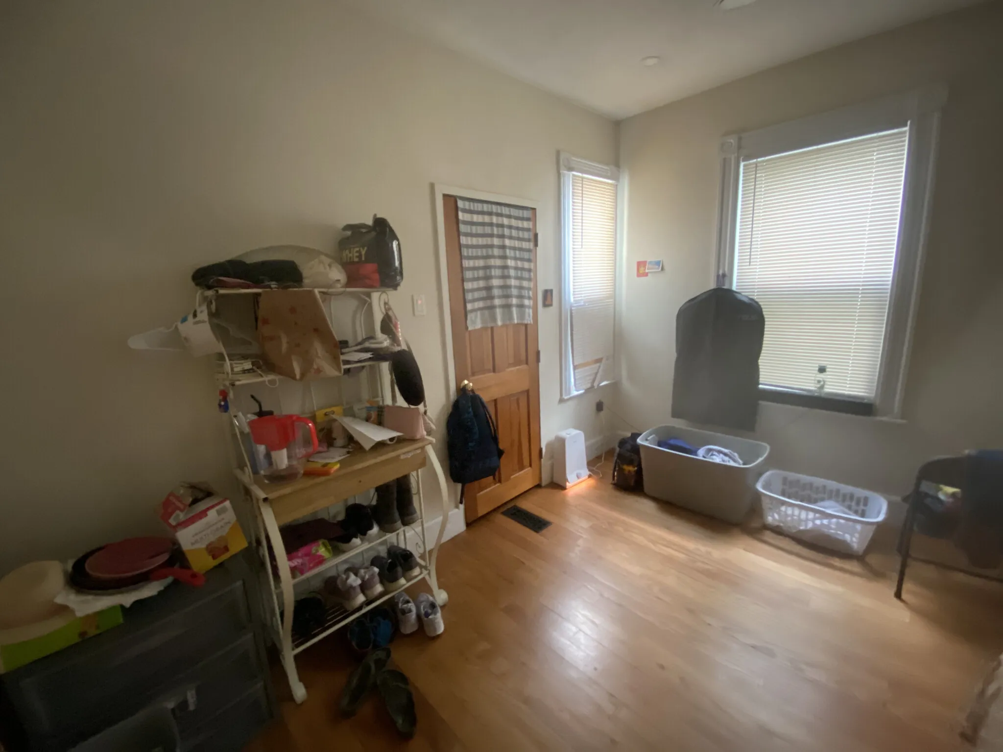 2 bed, 1 bath apartment for rent at 190 Highland St Unit 1, Roxbury — photo 8 of 17