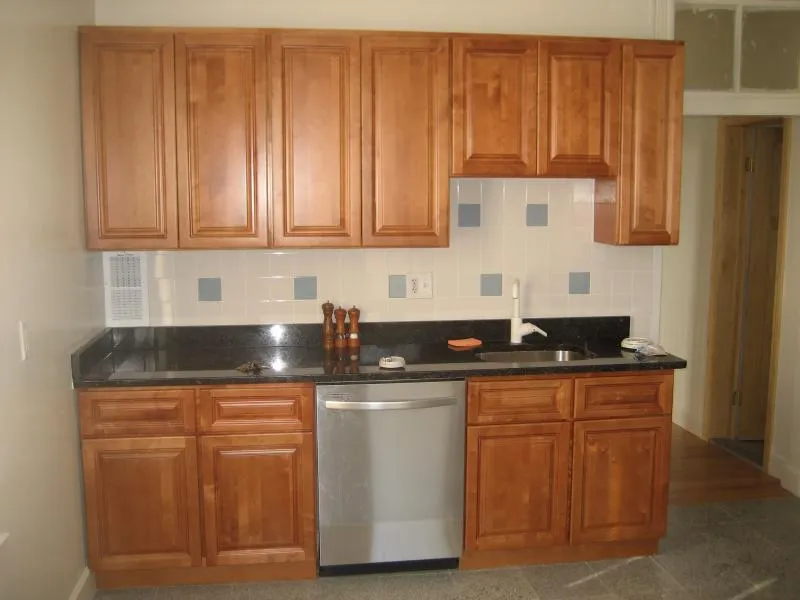 3 bed, 2 bath apartment for rent at 190 Highland St Unit 3, Roxbury — photo 2 of 8