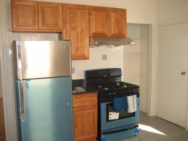 3 bed, 2 bath apartment for rent at 190 Highland St Unit 3, Roxbury