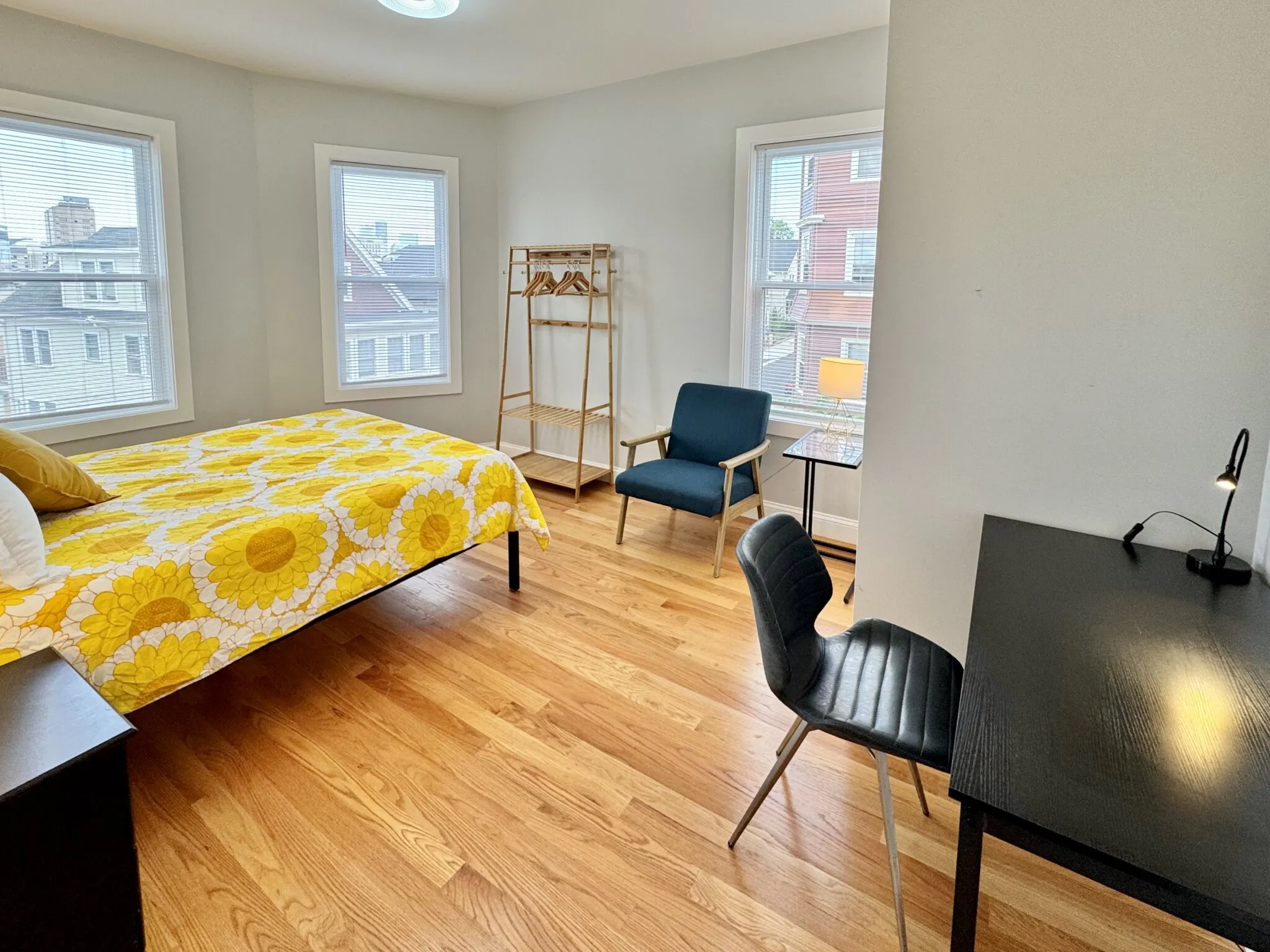 4 bed, 2 bath apartment for rent at 190 Hillside St Unit 2, Mission Hill