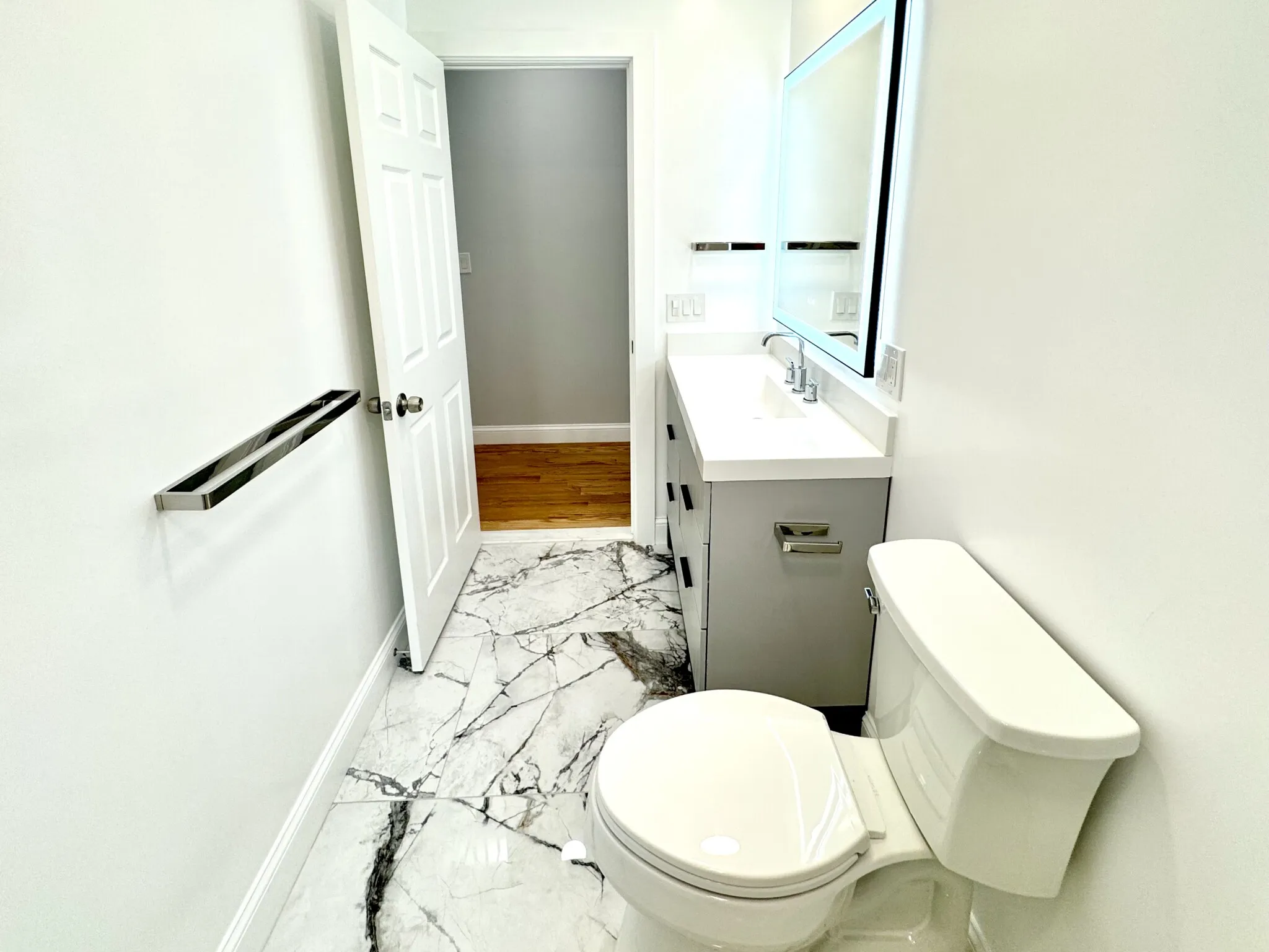 4 bed, 2 bath apartment for rent at 190 Hillside St Unit 2BF, Mission Hill — photo 5 of 25