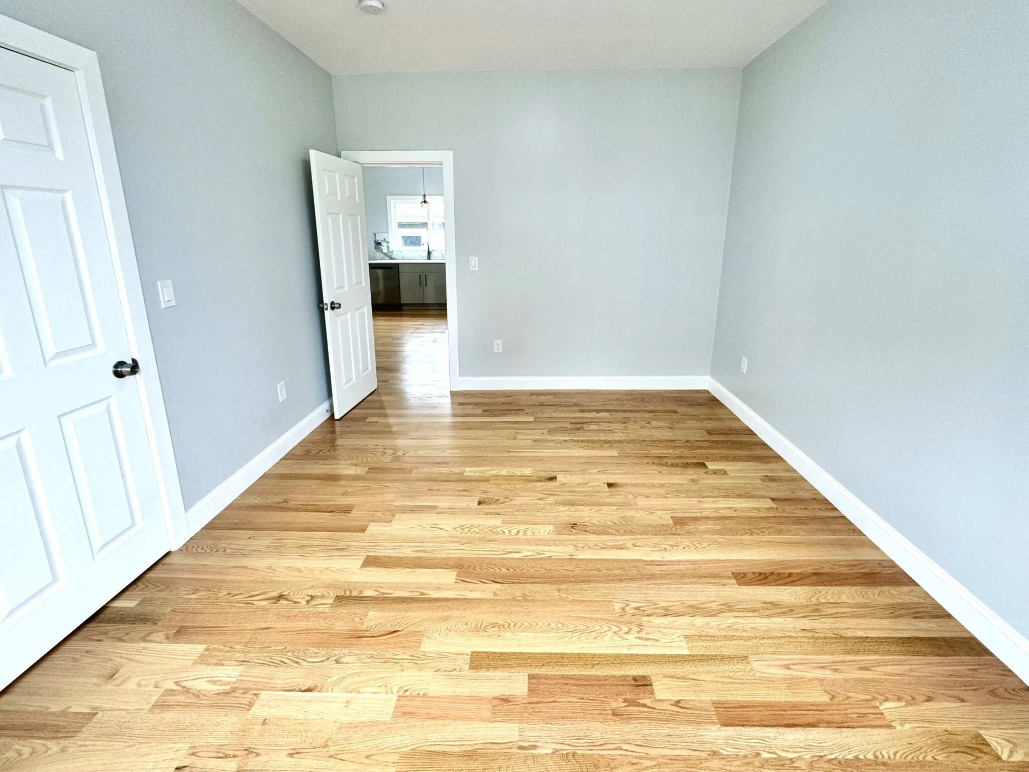 3 bed, 2 bath apartment for rent at 190 Hillside St Unit 3, Mission Hill — photo 14 of 24
