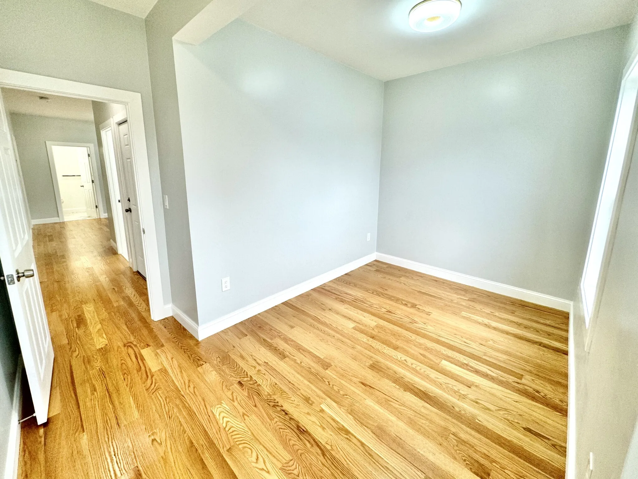 3 bed, 2 bath apartment for rent at 190 Hillside St Unit 3, Mission Hill — photo 8 of 24