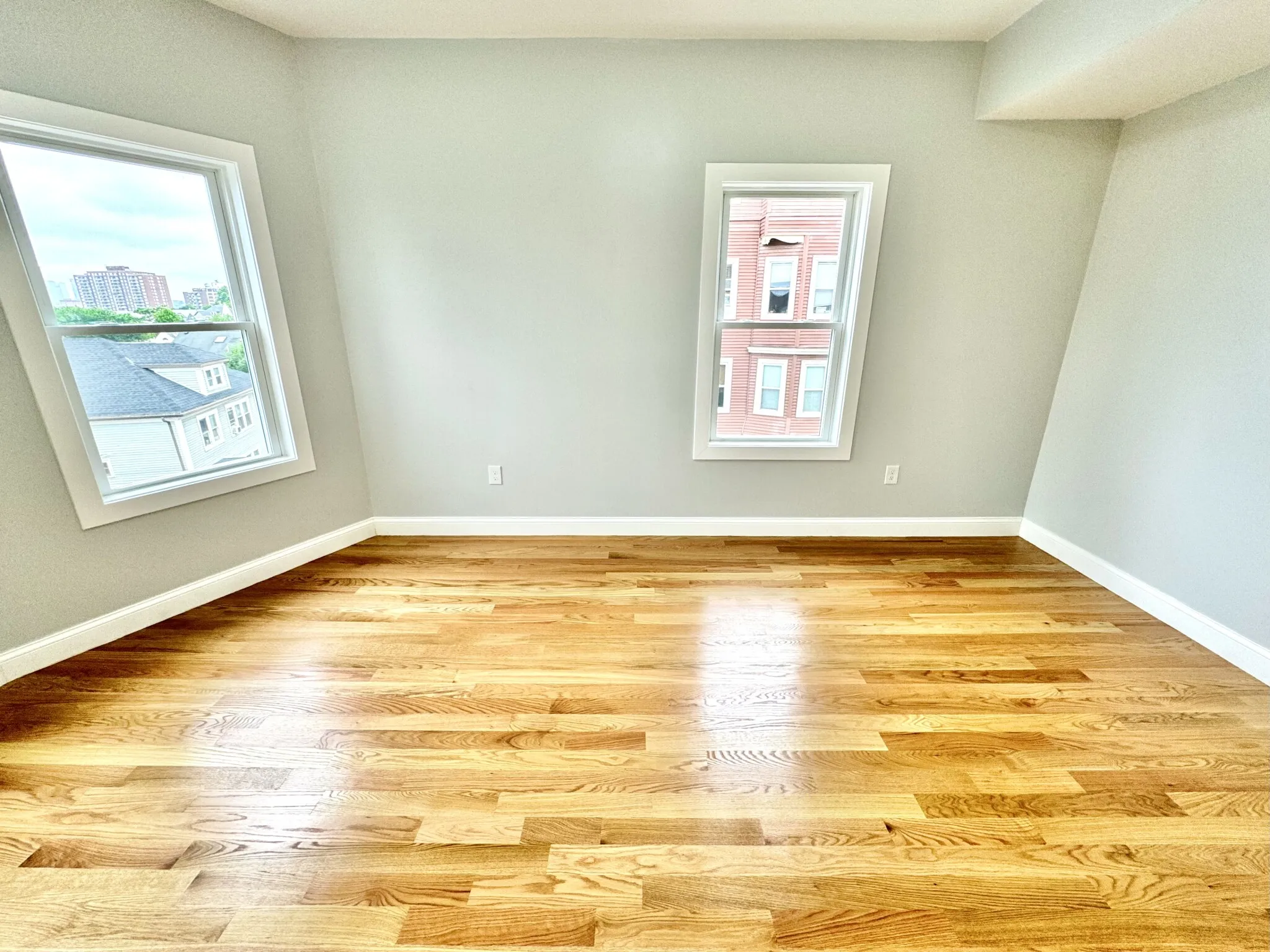 3 bed, 2 bath apartment for rent at 190 Hillside St Unit 3, Mission Hill — photo 10 of 24