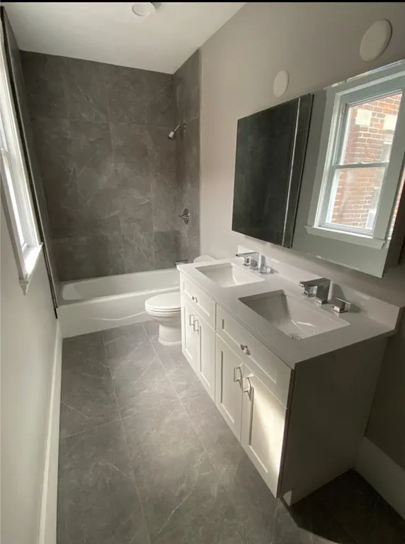 4 bed, 2 bath apartment for rent at 190 Kelton St Unit 3, Brighton — photo 6 of 7
