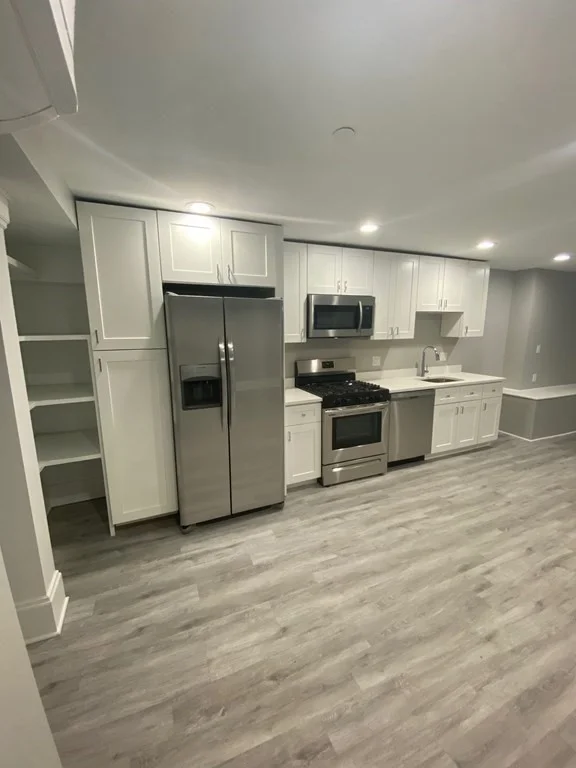 4 bed, 2 bath apartment for rent at 190 Kelton St Unit G, Allston — photo 1 of 7