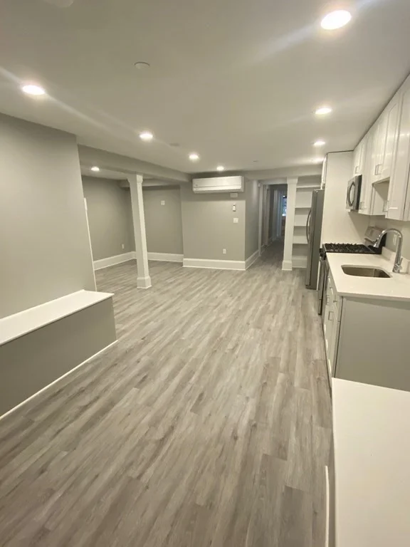 4 bed, 2 bath apartment for rent at 190 Kelton St Unit G, Allston — photo 3 of 7