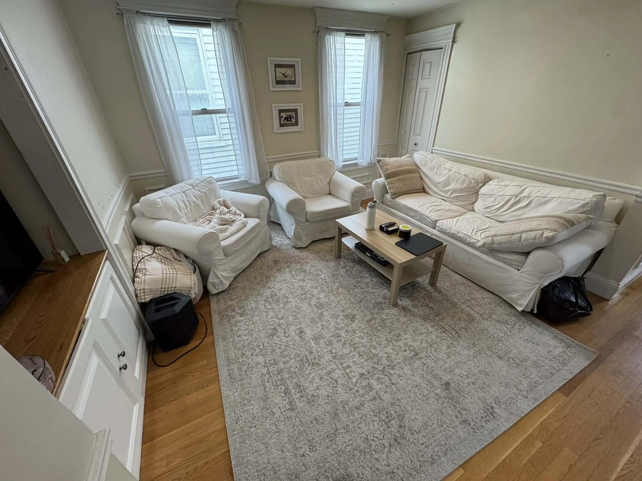 3 bed, 1 bath apartment for rent at 190 L St Unit 3, South Boston