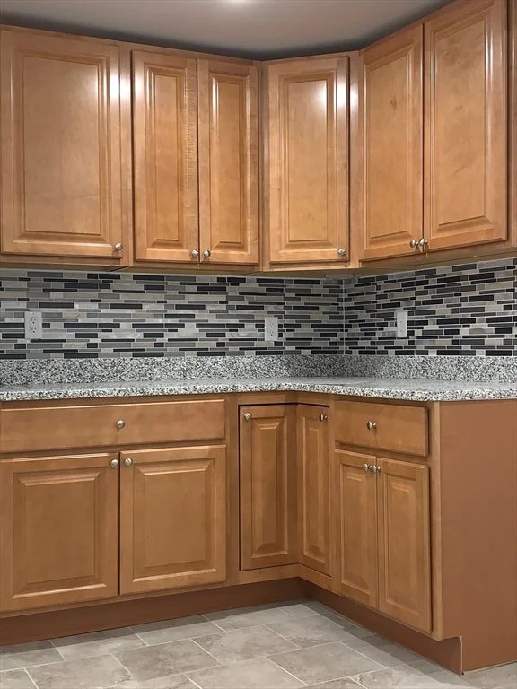 3 bed, 1 bath apartment for rent at 190 Main St Unit 2, Malden — photo 3 of 9