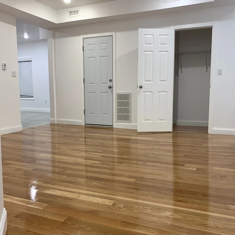 3 bed, 1 bath apartment for rent at 190 Main St Unit 2, Malden — photo 7 of 9