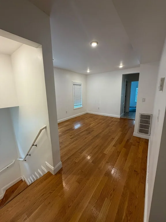3 bed, 1 bath apartment for rent at 190 Main St Unit 3, Malden — photo 7 of 17