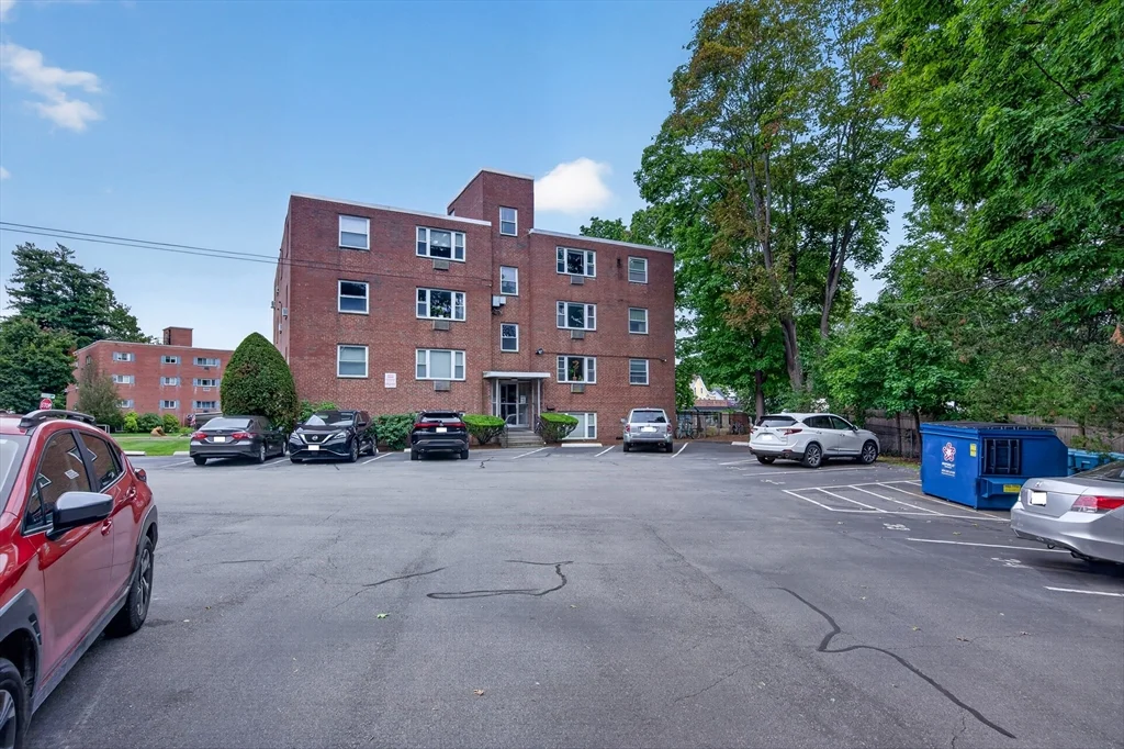 2 bed, 1 bath apartment for rent at 190 Mount Auburn St Unit 2-2, Watertown — photo 21 of 22
