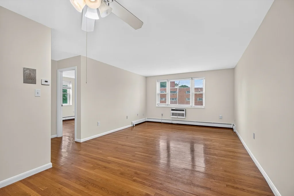 2 bed, 1 bath apartment for rent at 190 Mount Auburn St Unit 2-2, Watertown — photo 8 of 22