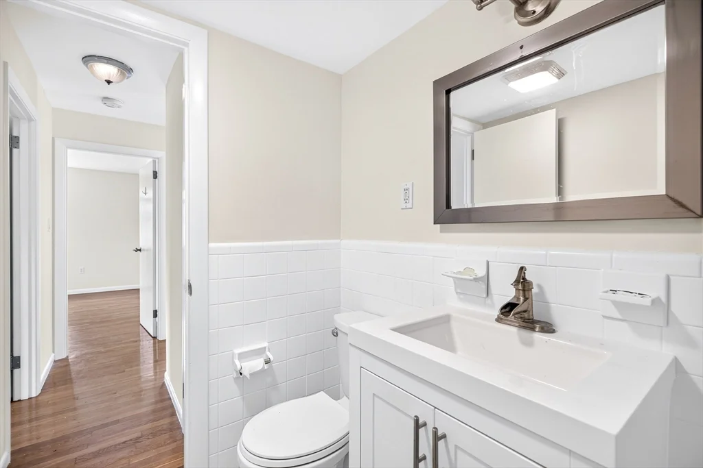 2 bed, 1 bath apartment for rent at 190 Mount Auburn St Unit 2-2, Watertown — photo 19 of 22