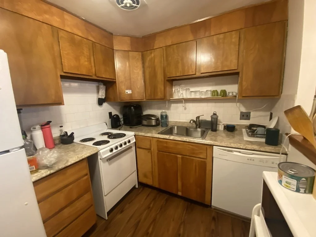 2 bed, 1 bath apartment for rent at 190 Mount Auburn St Unit 3-2, Mount Auburn (Watertown) — photo 3 of 11
