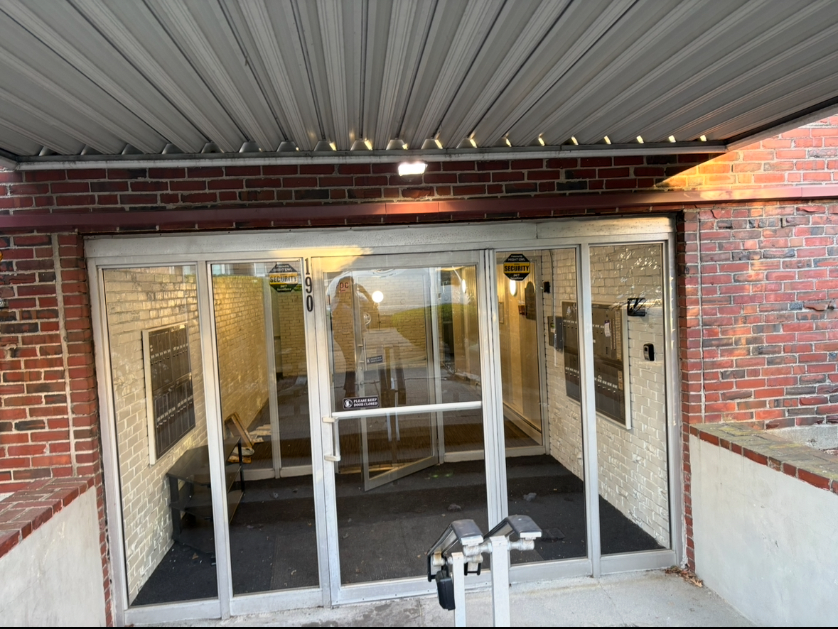 1 bed, 1 bath apartment for rent at 190 Mountain Ave Unit 504, Malden — photo 12 of 14