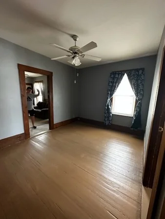 1 bed, 1 bath apartment for rent at 190 Nash Rd Unit 3, New Bedford — photo 3 of 8