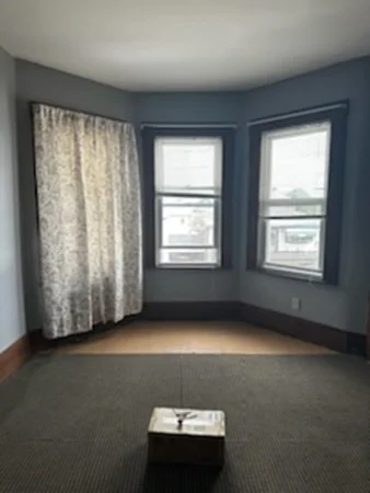 1 bed, 1 bath apartment for rent at 190 Nash Rd Unit 3, New Bedford