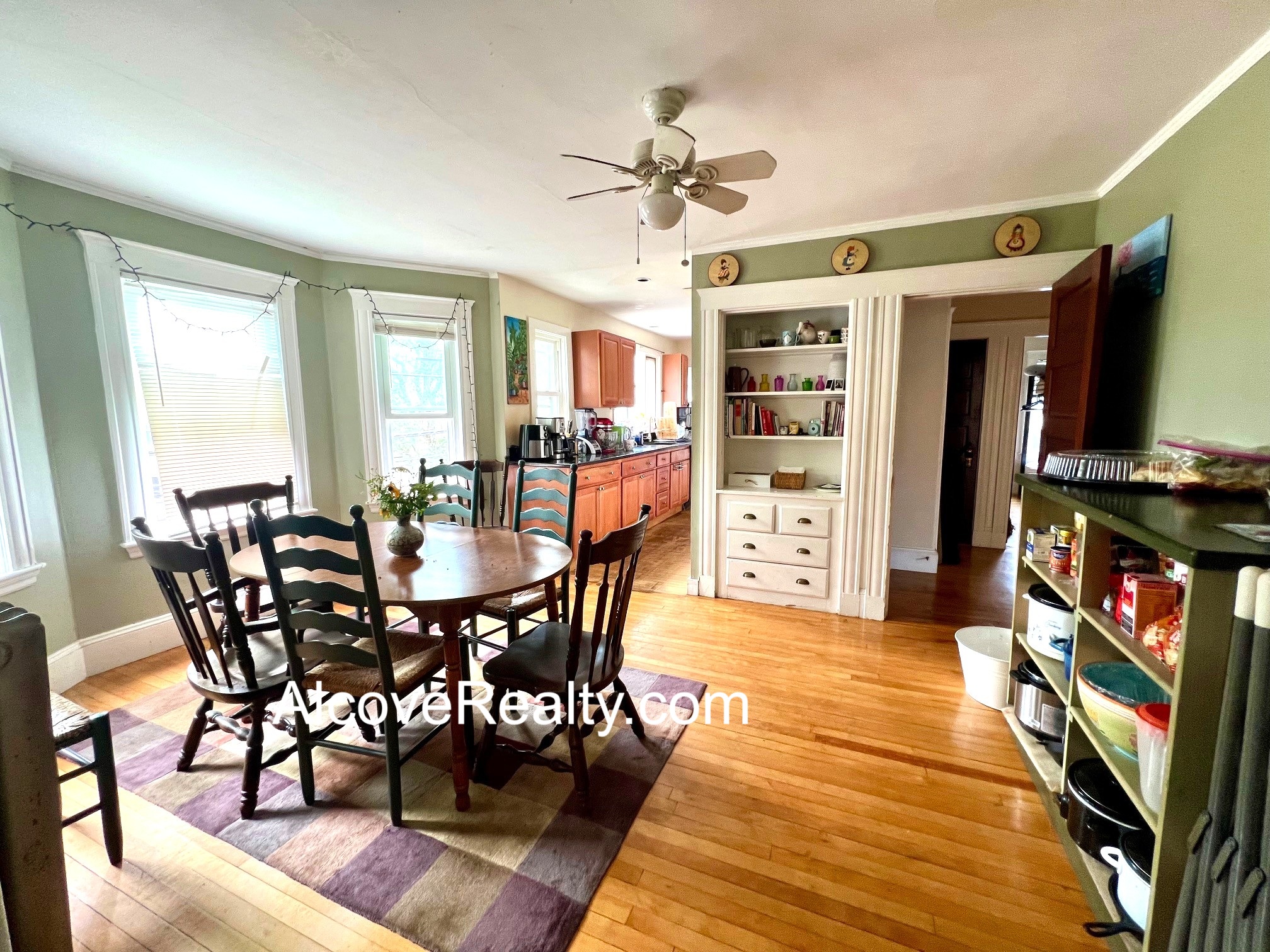 5 bed, 2 bath apartment for rent at 190 North St Unit 1a, West Somerville — photo 3 of 25