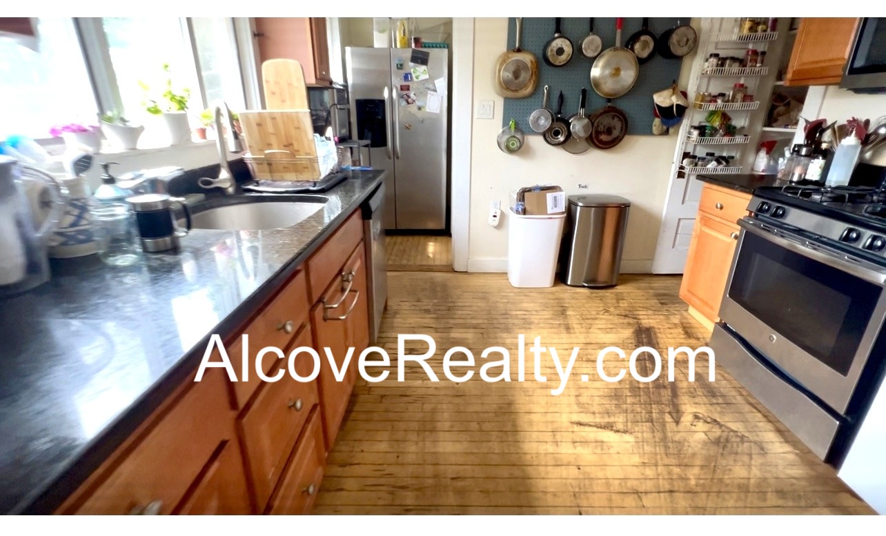 5 bed, 2 bath apartment for rent at 190 North St Unit 1a, West Somerville — photo 7 of 25