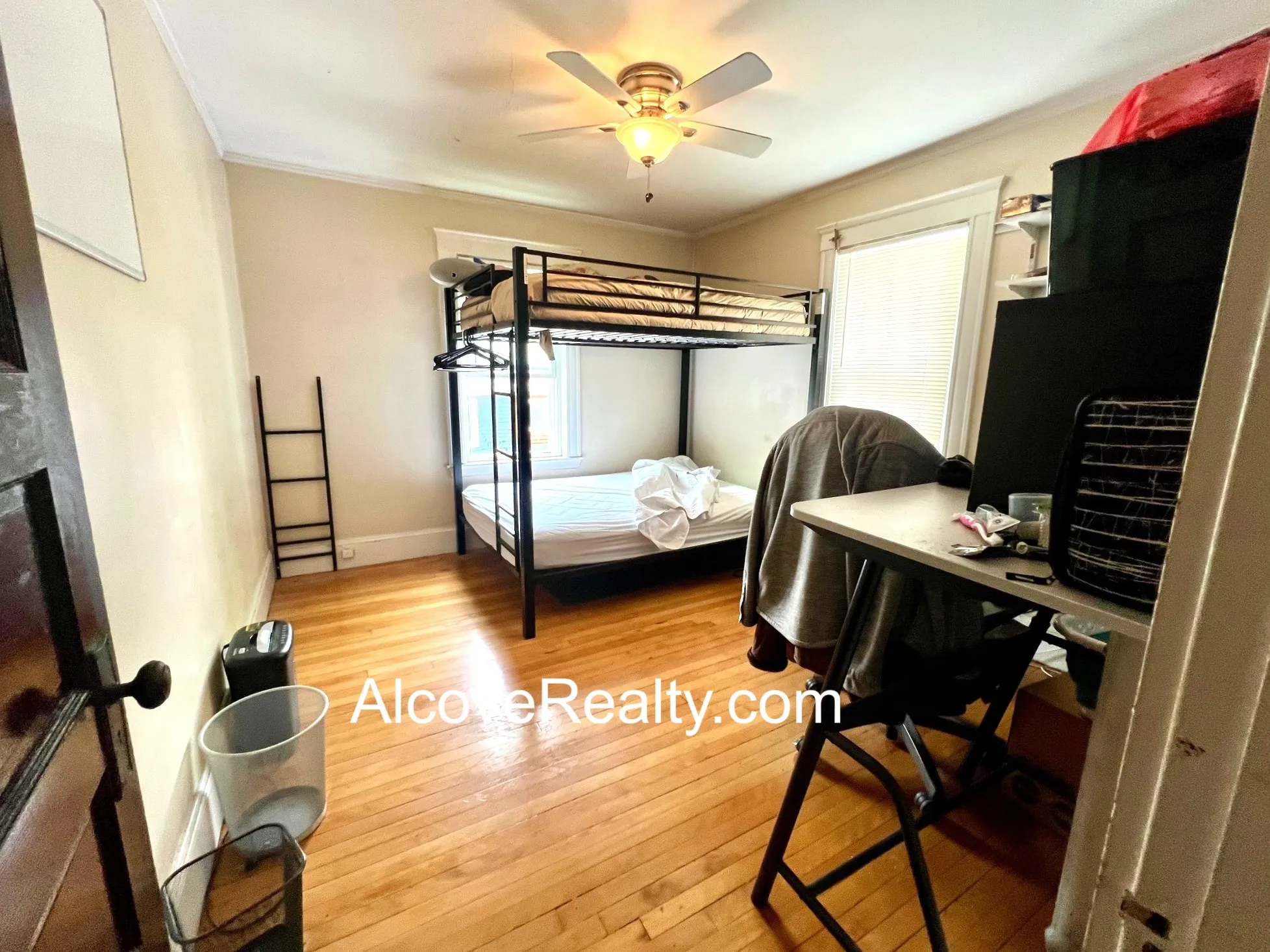 4.5 bed, 2 bath apartment for rent at 190 North St Unit A, West Somerville — photo 20 of 25