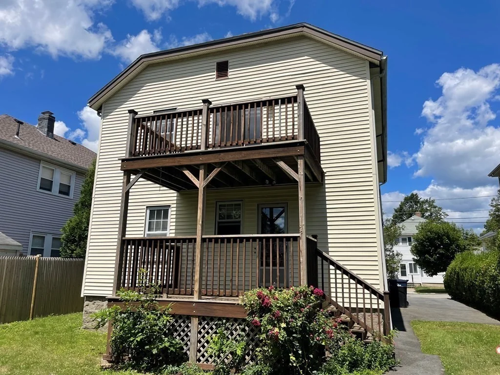 3 bed, 1 bath apartment for rent at 190 Orange St Unit 190, Roslindale — photo 11 of 12