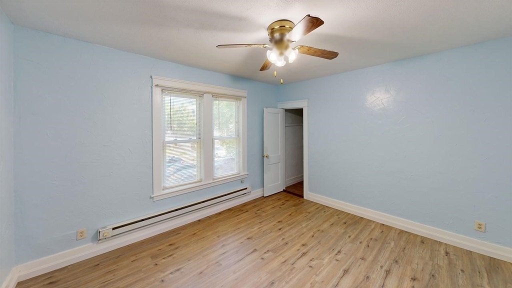 3 bed, 1 bath apartment for rent at 190 Pilgrim Unit 2, Worcester — photo 10 of 12