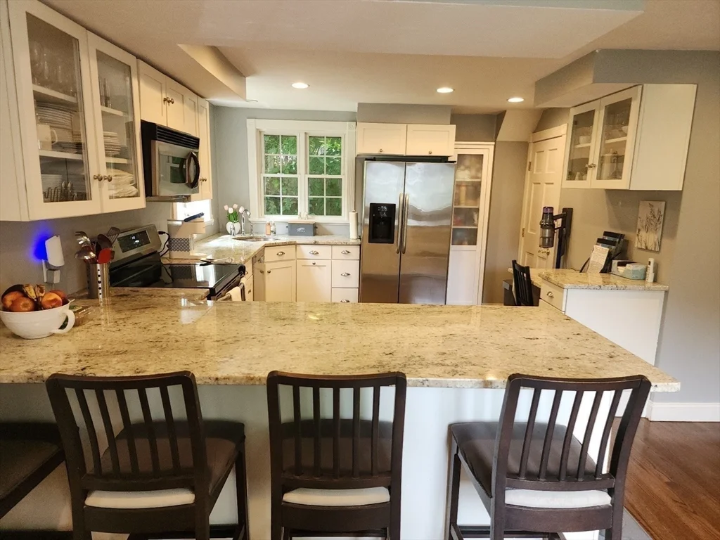 3 bed, 2 bath apartment for rent at 190 Southville Rd Unit 190, Southborough — photo 8 of 16