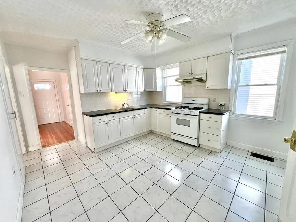 2 bed, 1 bath apartment for rent at 190 Sylvan St Unit 1, Malden — photo 10 of 16