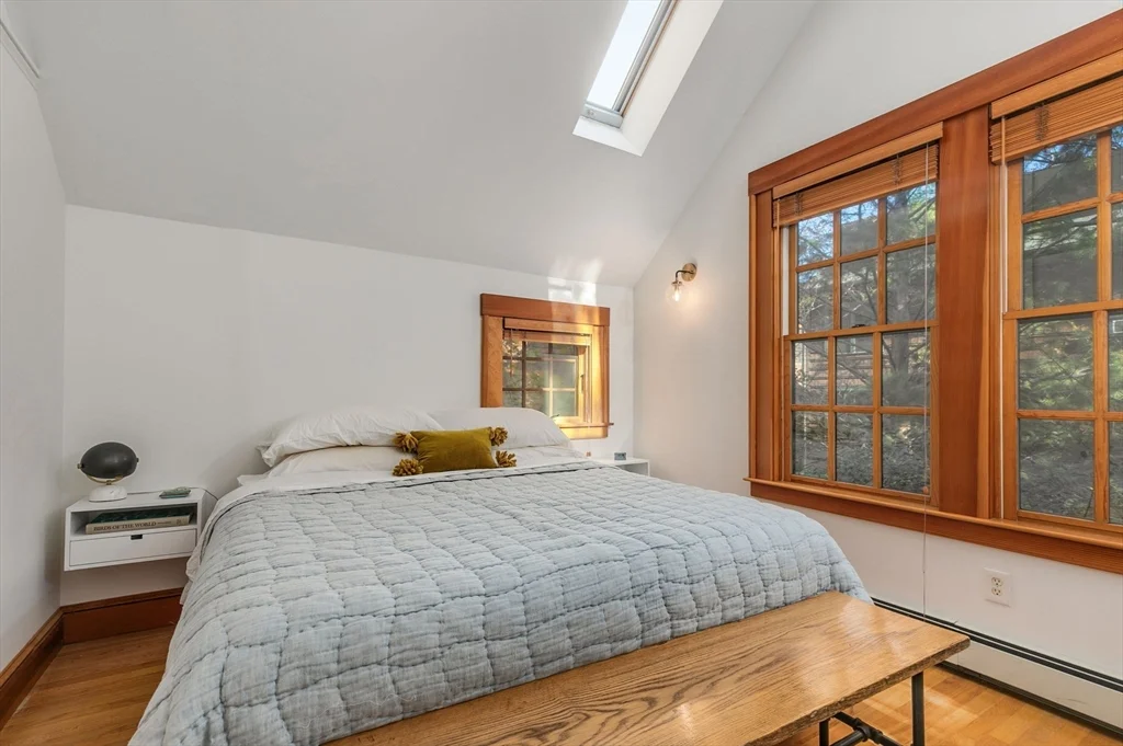1 bed, 1 bath apartment for rent at 190 Tremont St Unit 2, Union Square — photo 9 of 17