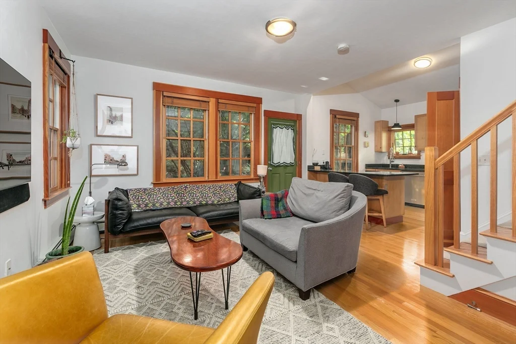 1 bed, 1 bath apartment for rent at 190 Tremont St Unit 2, Union Square — photo 4 of 17
