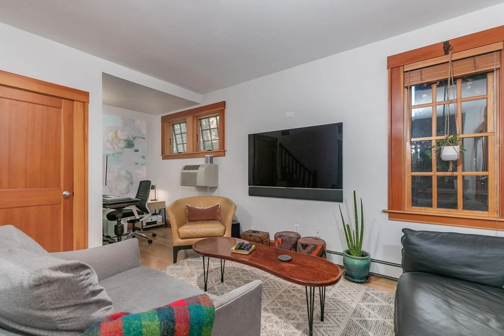 1 bed, 1 bath apartment for rent at 190 Tremont St Unit 2, Union Square — photo 6 of 17