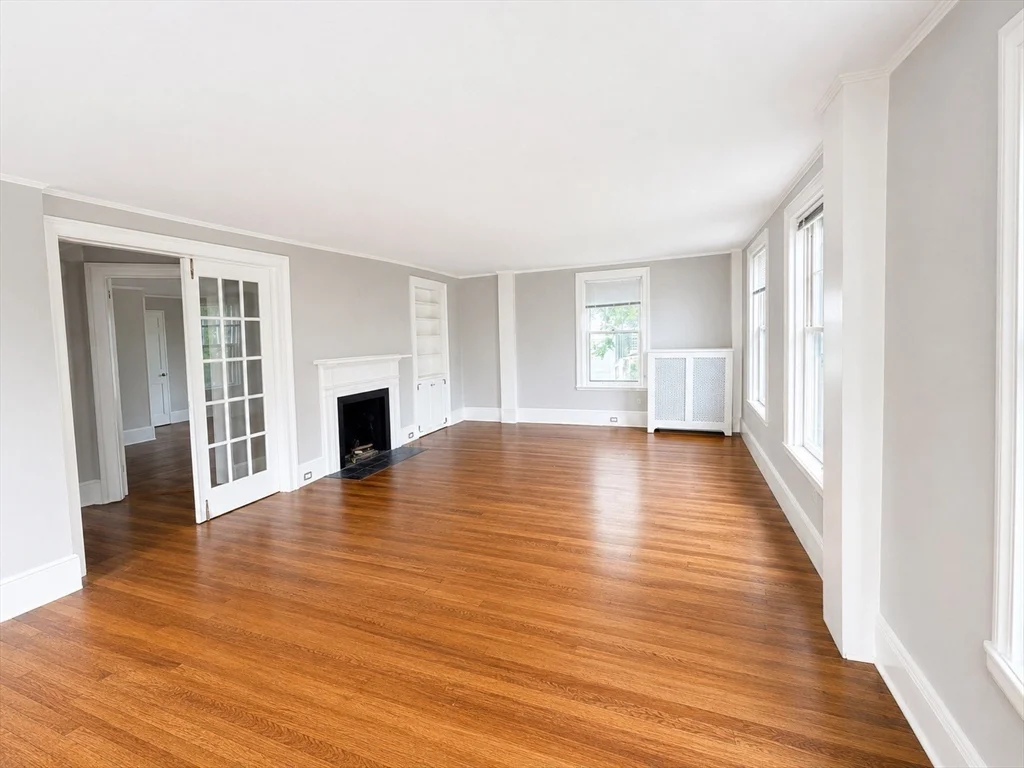3 bed, 1 bath apartment for rent at 1900 Massachusettsave, Lexington — photo 4 of 15