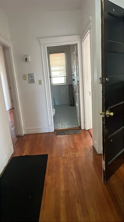 4 bed, 2 bath apartment for rent at 1901 Beacon St Unit 12K, Brookline — photo 5 of 13