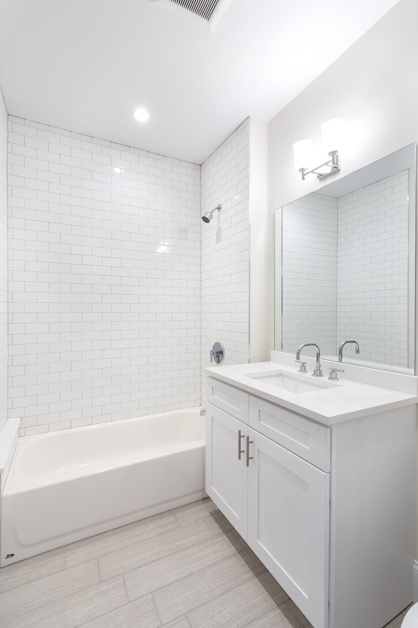 3 bed, 2 bath apartment for rent at 1902 Washington St Unit Townhous, Roxbury — photo 14 of 18