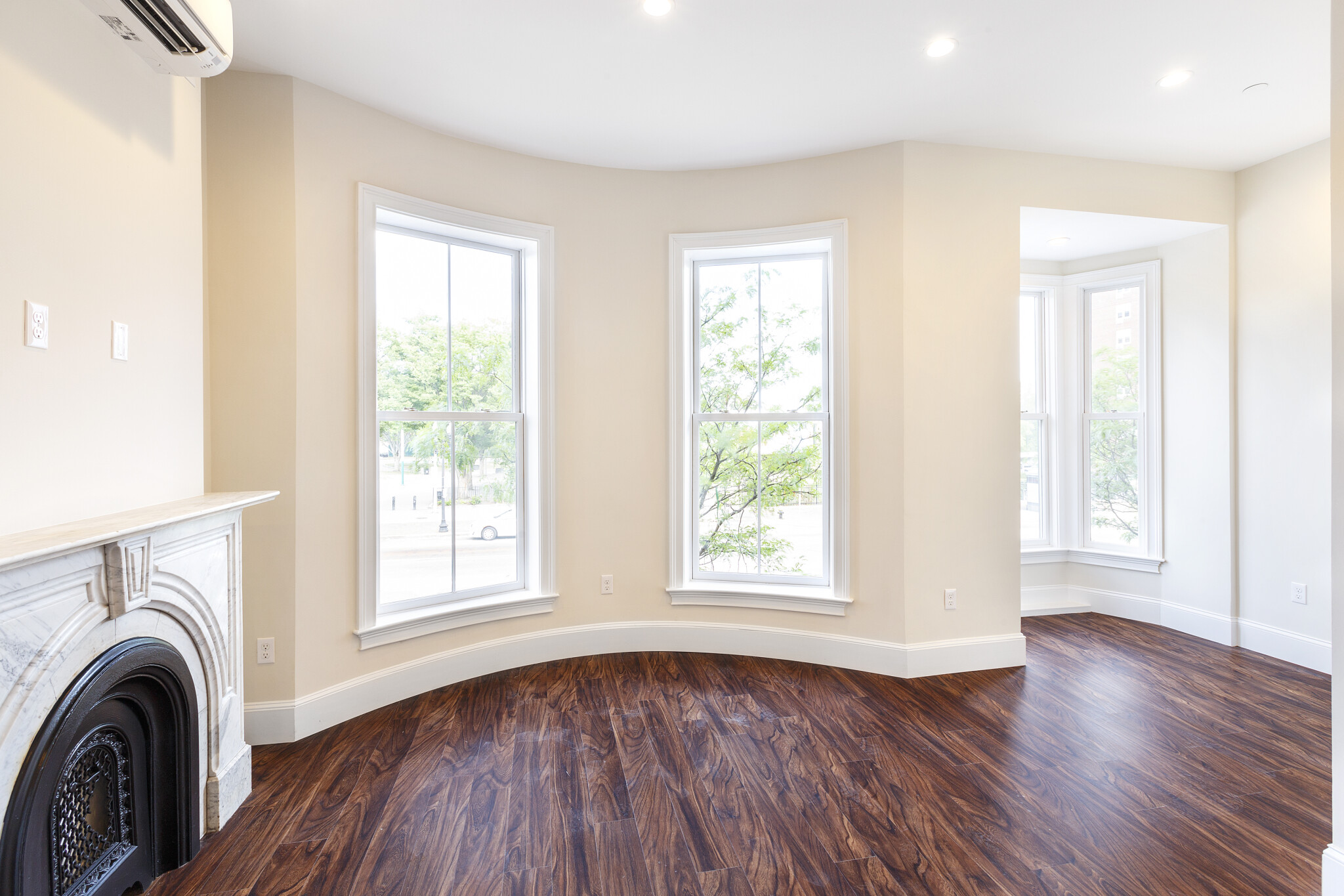 3 bed, 2 bath apartment for rent at 1902 Washington St Unit Townhous, Roxbury — photo 9 of 18