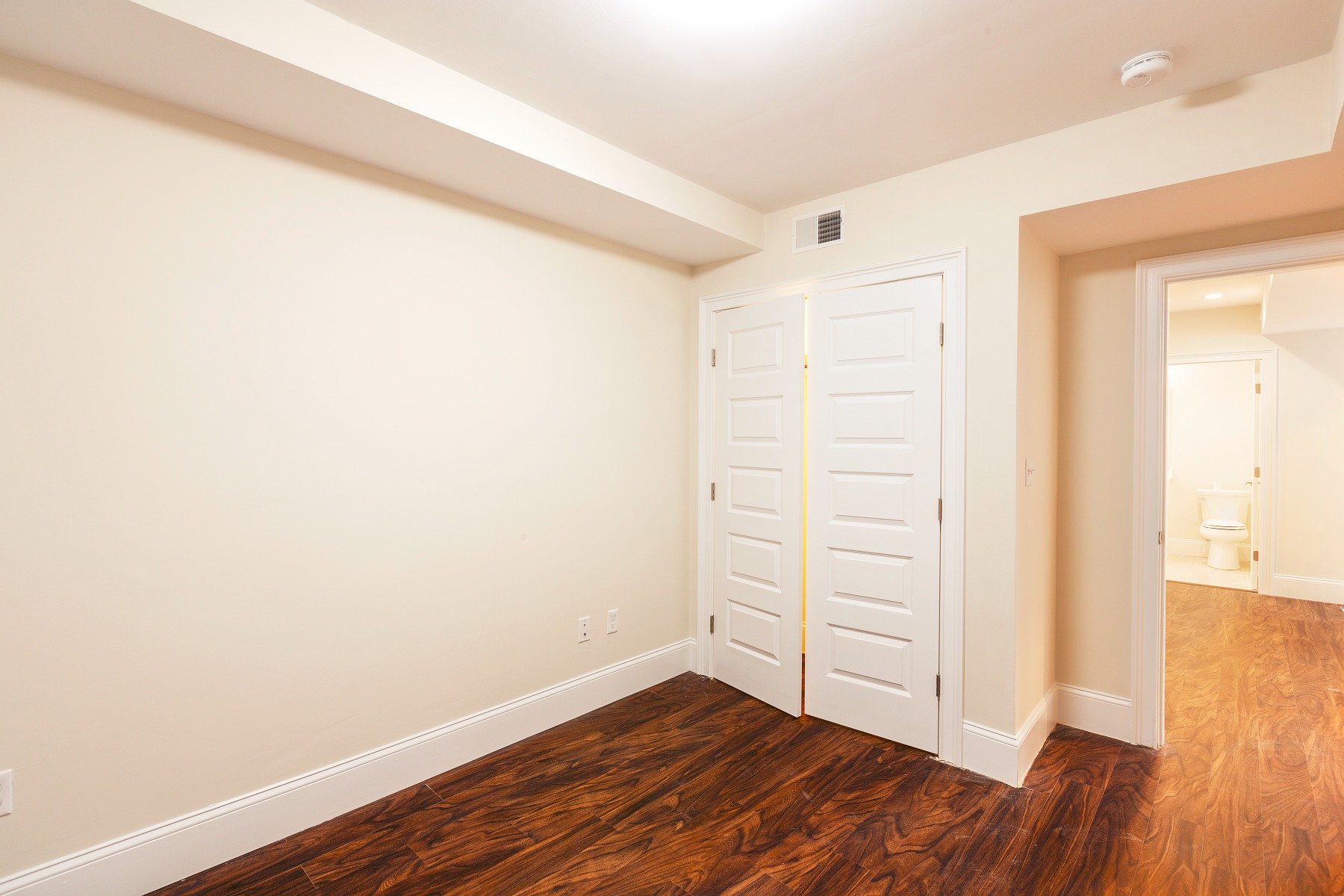 3 bed, 2 bath apartment for rent at 1902 Washington St Unit Townhous, Roxbury — photo 3 of 18