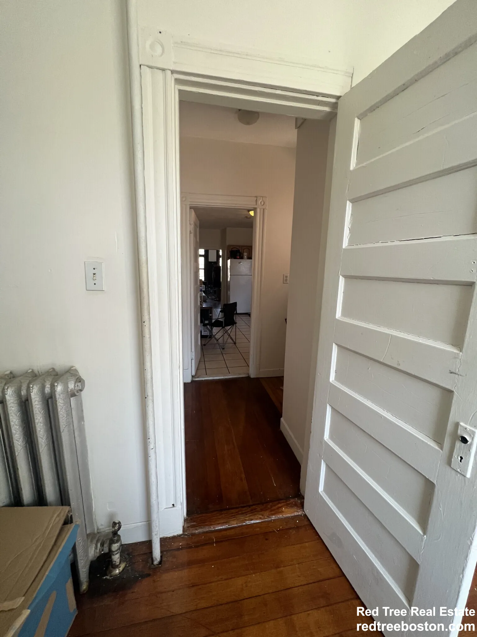 4 bed, 2 bath apartment for rent at 1905 Beacon St Unit 2F, Brookline — photo 8 of 16