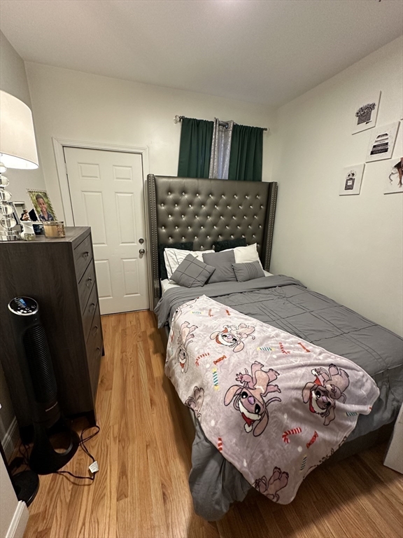 3 bed, 1 bath apartment for rent at 1905 Columbus Ave Unit 3, Roxbury — photo 5 of 20