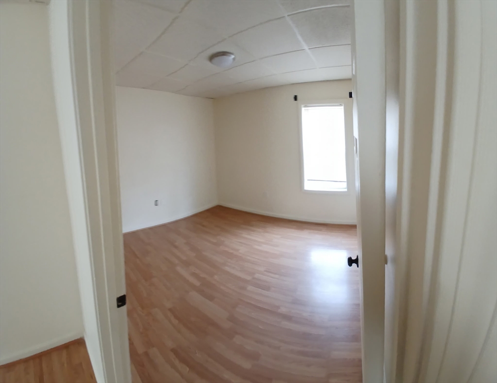 1 bed, 1 bath apartment for rent at 1909 North Main St Unit 1, Fall River — photo 8 of 11