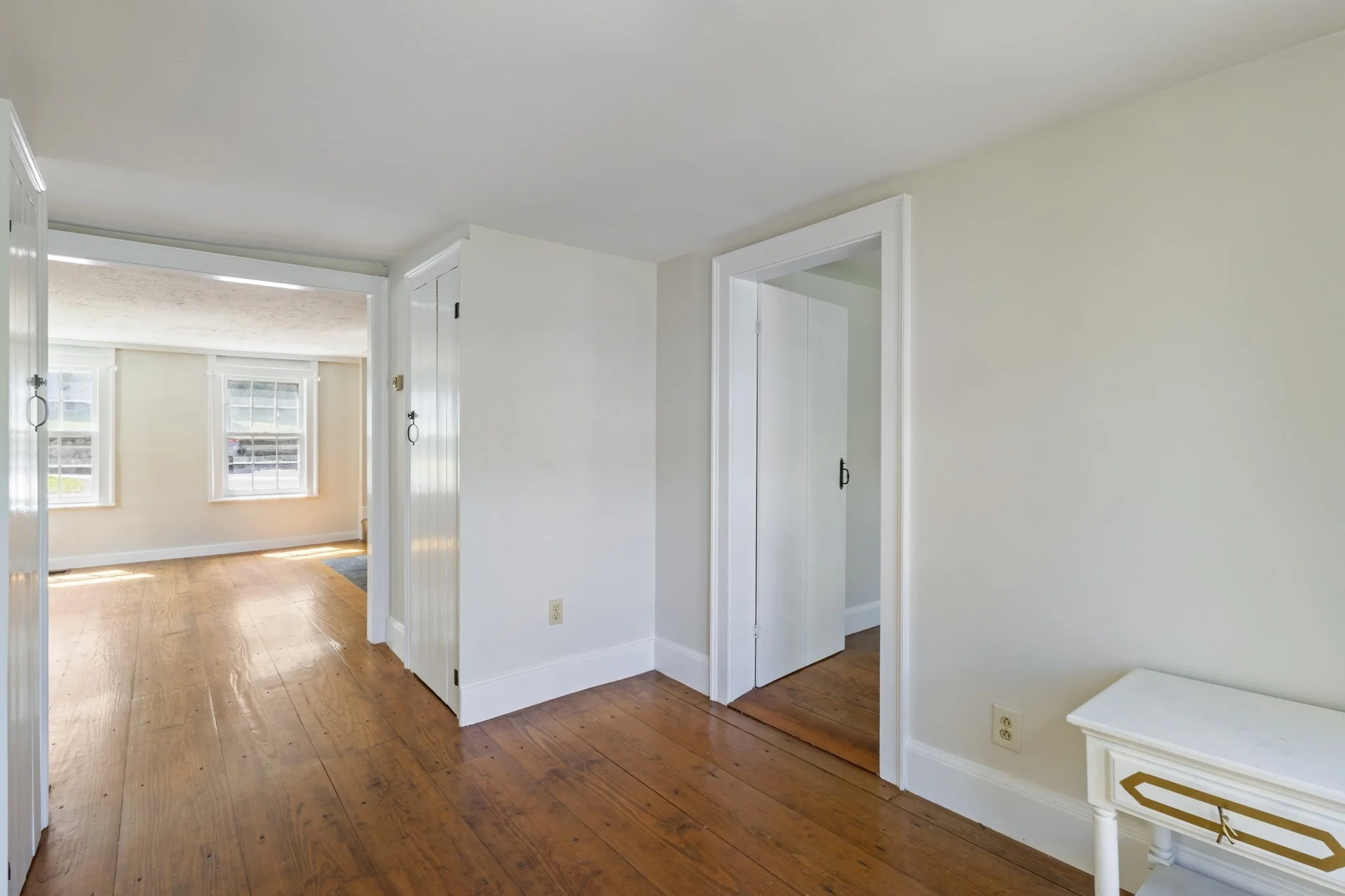 2 bed, 1 bath apartment for rent at 191-193 South St Unit 1, Hingham — photo 11 of 22