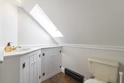 2 bed, 1 bath apartment for rent at 191-193 South St Unit 2, Hingham — photo 15 of 26