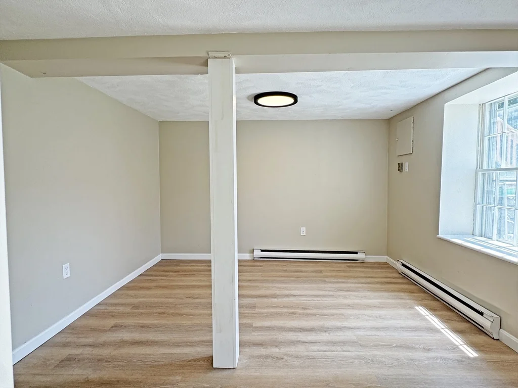 3 bed, 2 bath apartment for rent at 191-195 Weston St Unit 191, Waltham — photo 11 of 13