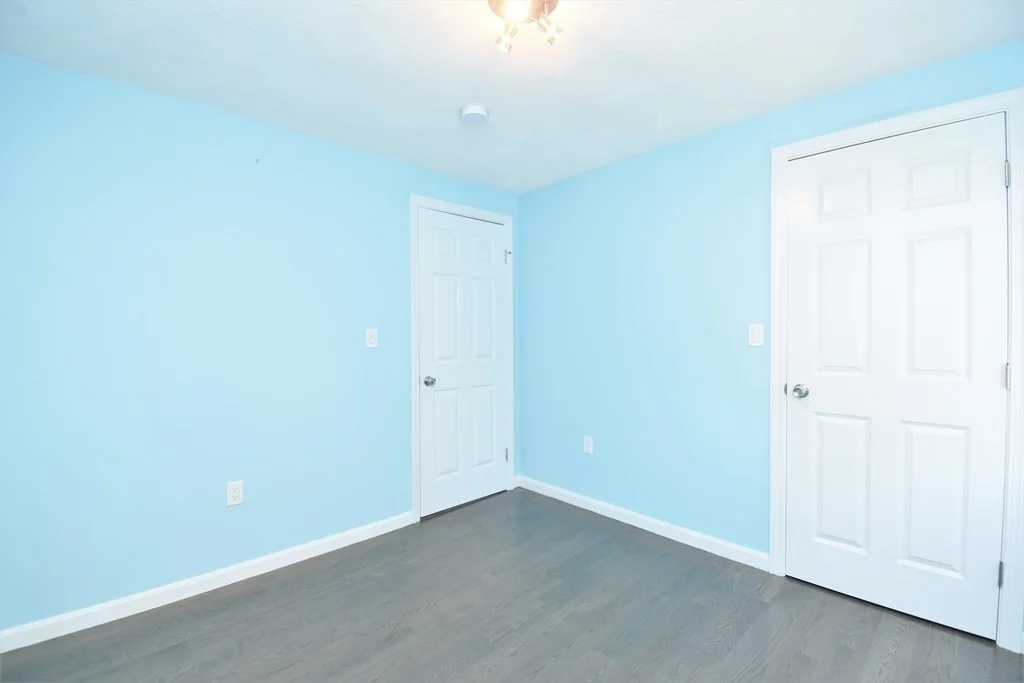 3 bed, 1 bath apartment for rent at 191 Adams St Unit 1, South Waltham — photo 19 of 32