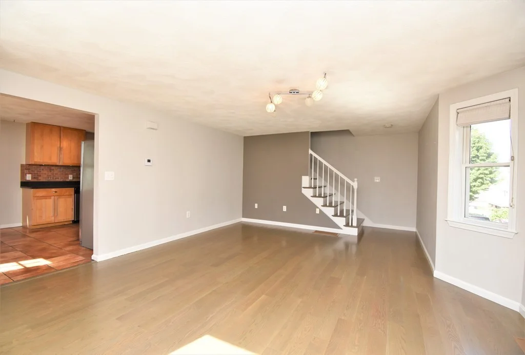 3 bed, 1 bath apartment for rent at 191 Adams St Unit 1, South Waltham — photo 13 of 32